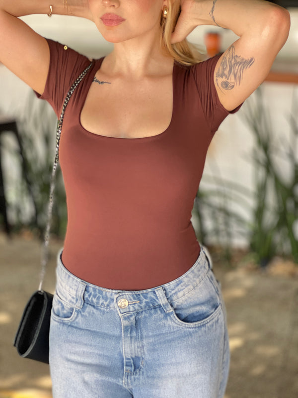 Body Cecilia